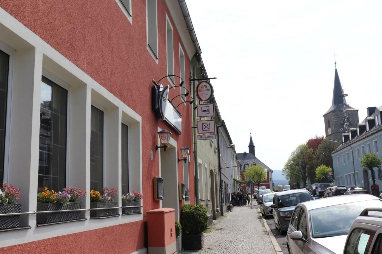 Hotel Zum Waldstein Weissenstadt Bagian luar foto